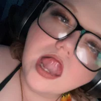 dismissedrose's Avatar Pic