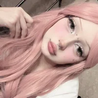 Профилна снимка на MollyxxDoll