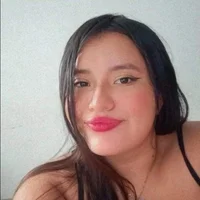 emilizit's Profile Pic