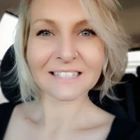 kyliewinter Φωτ, Προφίλ