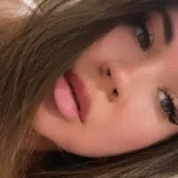 charm1ng_bunny's Profile Pic