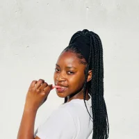 SexyTxxx2, Stripchat webcam model