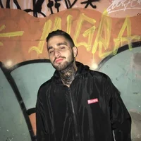 Maximo_Lagerfeld's Profile Pic