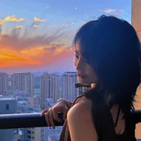 รูปโปรไฟล์ของ Soleil-vv