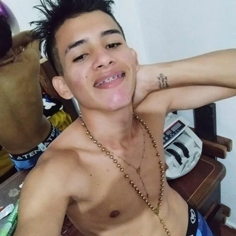 Alejandro2226 profile photo