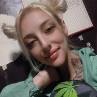 blonde_bunny977 webcam