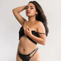 Онлайн чат Maylin_horny19