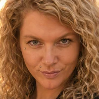 CurvyAnonymousGirl89 Immagine Avatar