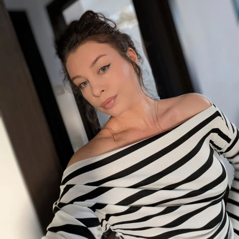 IreneBlue_
