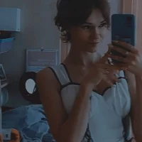 Julia_Mary's Profile Pic