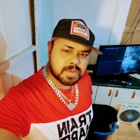 apmtm12's Profile Pic