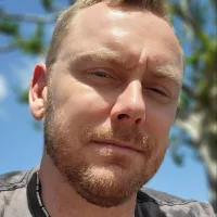 selfservice0000's Avatar Photo