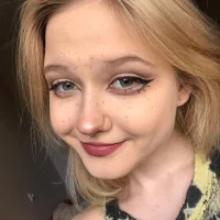 Courtney_Q's Avatar Pic