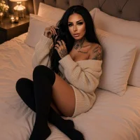 AshxleyPage's Avatar Pic