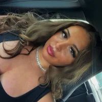 BrunetteBaddiexo's Avatar Pic
