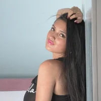 VioletteRoxy's Profile Pic