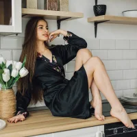 DominicaFox's Profile Pic