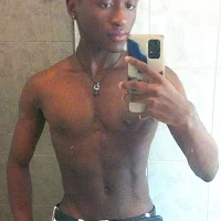 yungsky19's Avatar Pic