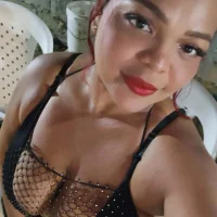 CristalDiamond, вебкам-модель Stripchat из Колумбии