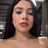 BabyCandy_x's Profile Pic