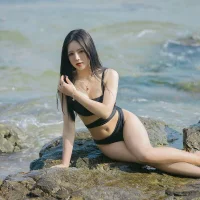 Venessa Adlı Modelin Avatarı