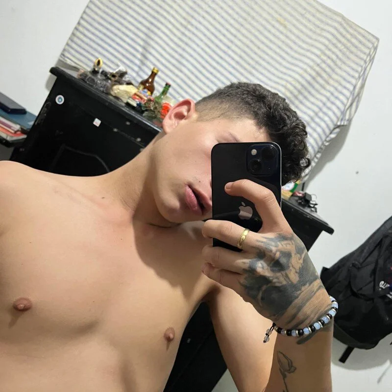 andru211 profile photo
