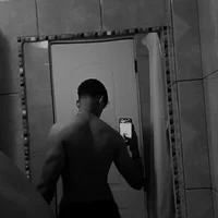 darel32's Profile Pic