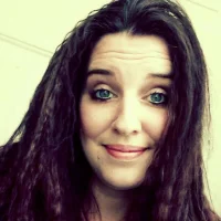 Lovely-Lisa's Profile Pic