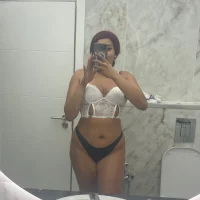 Queenb26's Profile Pic