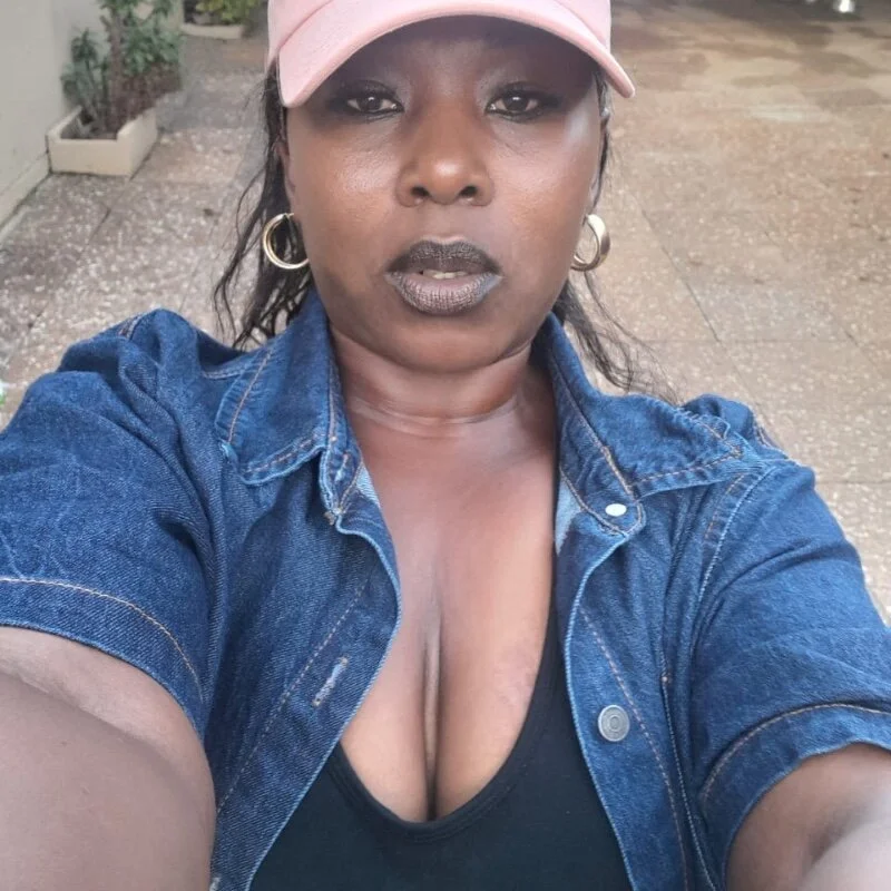 Thickchocolatex22 profile photo