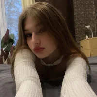 FlorrieVitt's Profile Pic