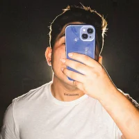 Emmanuel70's Profile Pic