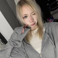 UWU_flower's Avatar Pic