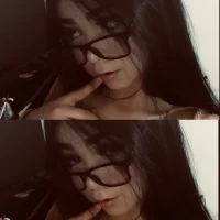 ariadna_boneville webcam