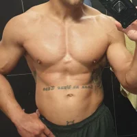 QueerCrave's Avatar Photo