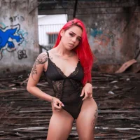 sofithomps's Profile Pic