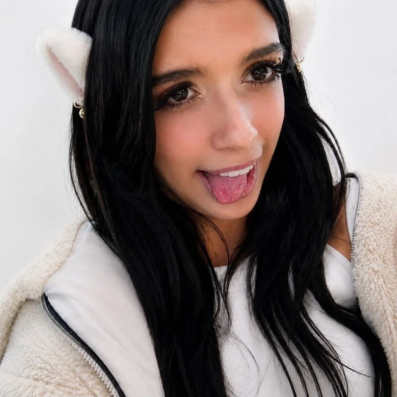 TinyLuna profile photo