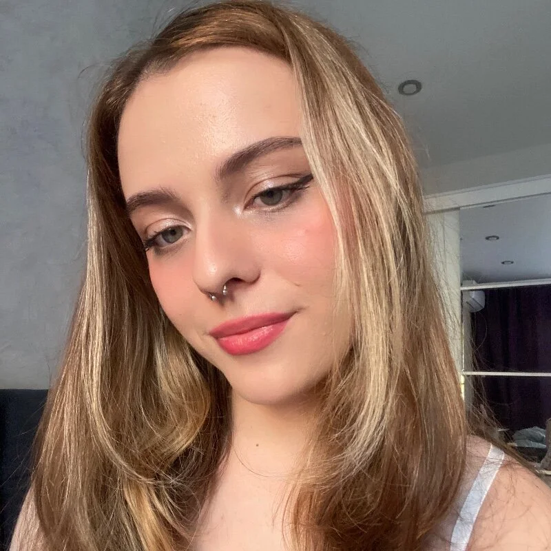 alinadesire profile photo