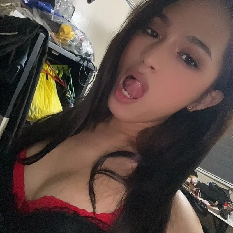 ugotmeari profile photo