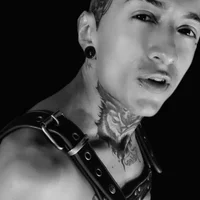 pauldocux_ Adlı Modelin Avatarı