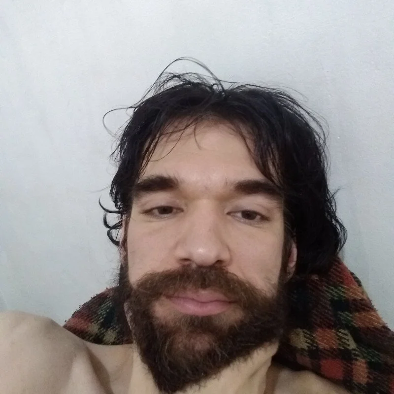 12inchesFEET profile photo