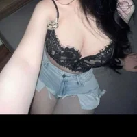 lylysocute's Profile Pic