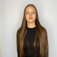 StellaEngelbert's Profile Pic