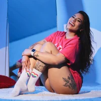 Alessia-Ferrer Adlı Modelin Avatarı