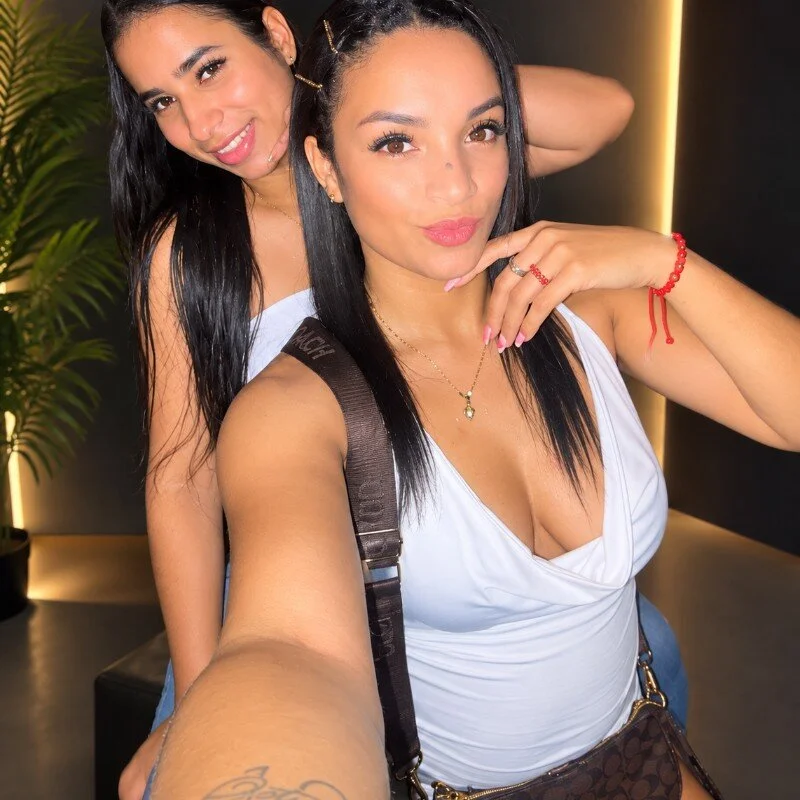 SamanthaAndStacy profile photo