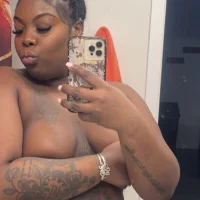 obmik_queen stripchat