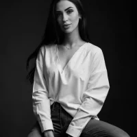 YasminaBrunettes profilbillede