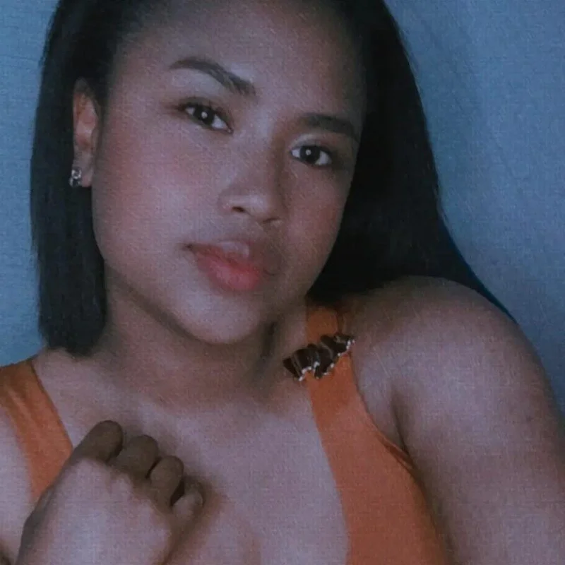 Isla042001 profile photo