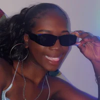 blackwomen's Profile Pic