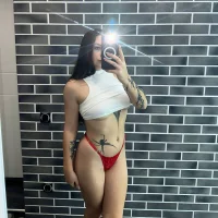 תמונת פרופיל של OliviaMore
